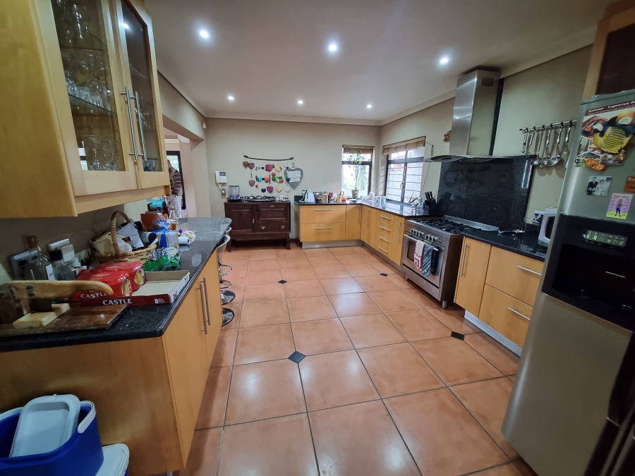3 Bedroom Property for Sale in Safari Gardens North West